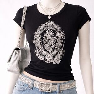 White House Black Market Black Ornate Graphic Tee Size Medium Y2K Gothic Floral